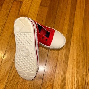 EUC Authentic boys Gucci slip on sneaker loafer show size 28 Italian US 11